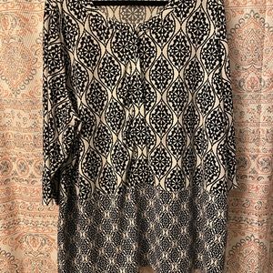 Croft and Barrow White and Navy Mediterranean Print Top- 3X 24/26